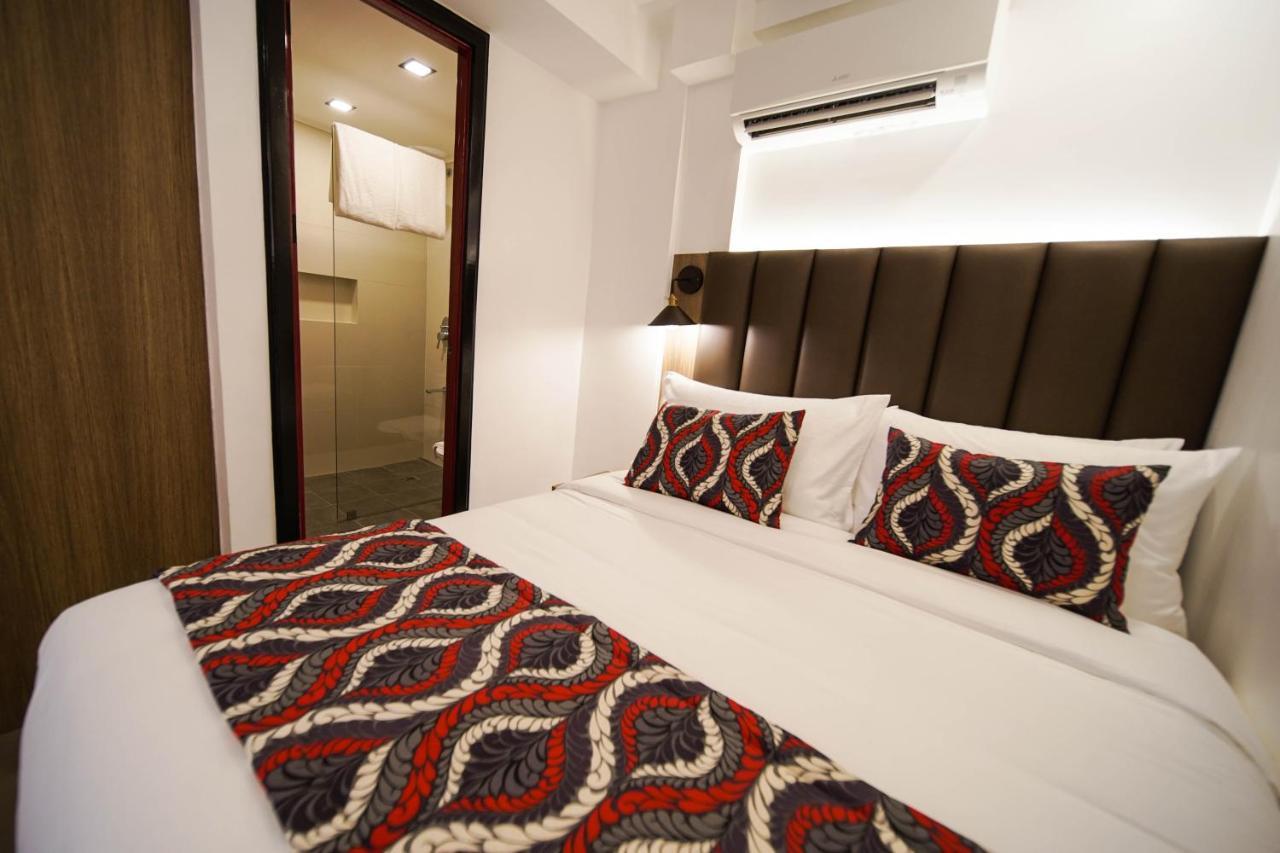 סן פדרו מקאטי Unwnd Boutique Hotel Makati מראה חיצוני תמונה